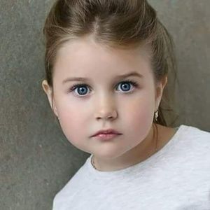 Meet your Posher, Anouar